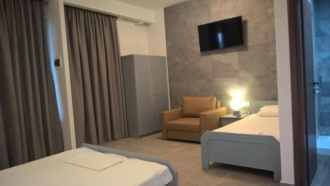 绿洲公寓式酒店 Paralía 外观 照片