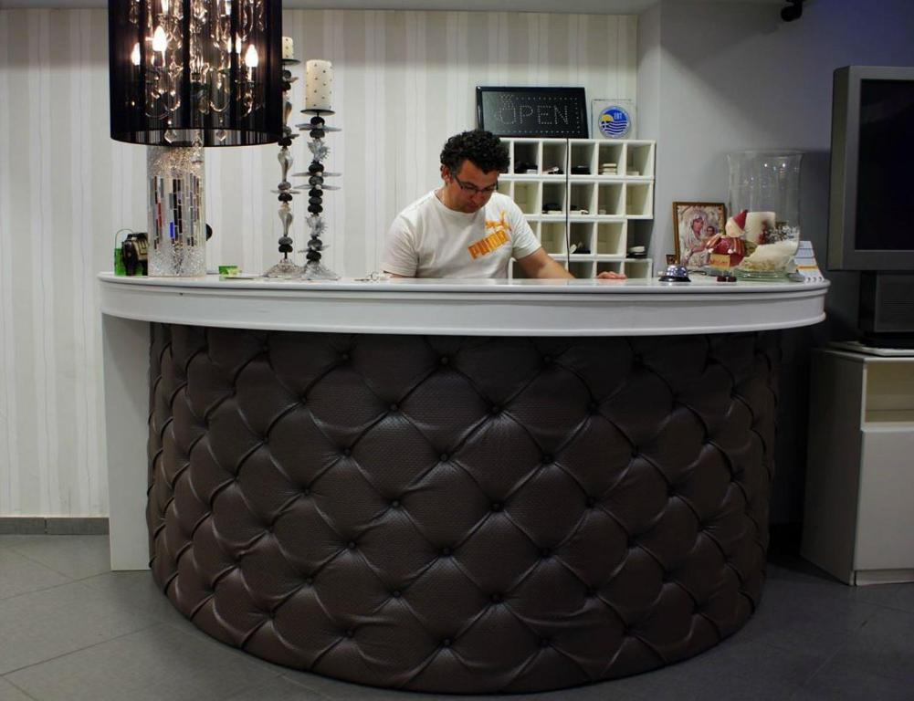 绿洲公寓式酒店 Paralía 外观 照片