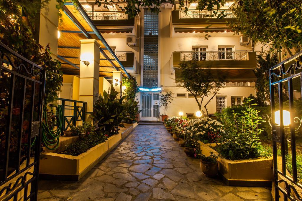 绿洲公寓式酒店 Paralía 外观 照片